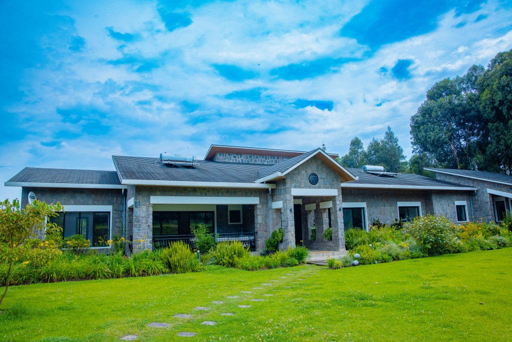 Farmhouse Rwanda - Rubibi Main House Front