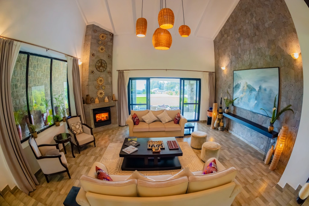 Farmhouse Rwanda - Rubibi Main House Liiving Room 1