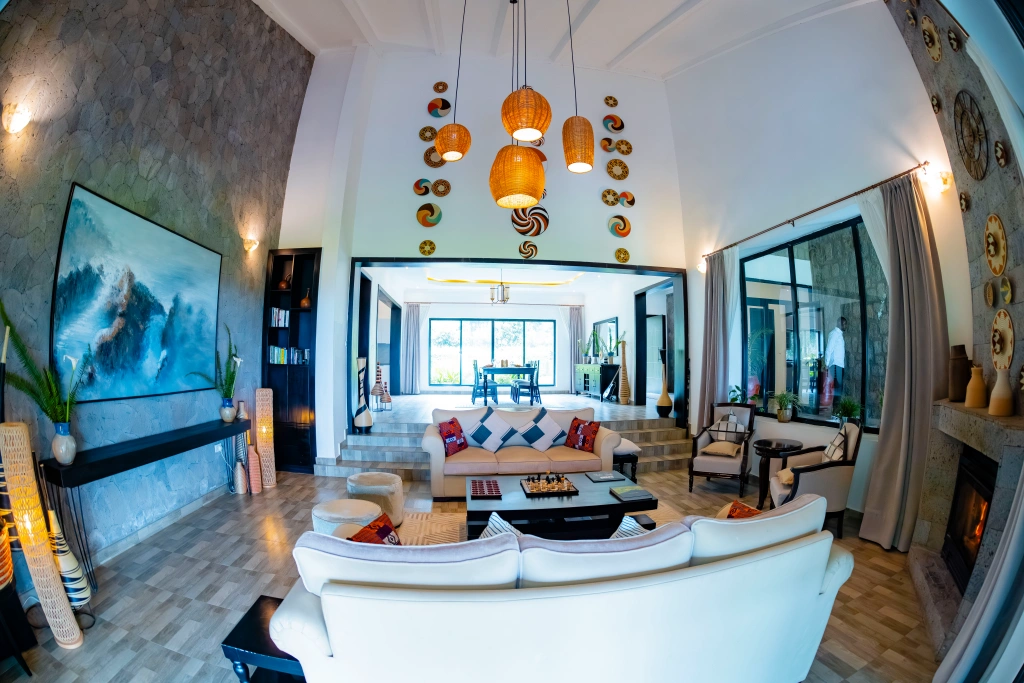 Farmhouse Rwanda - Rubibi Main House Living room 2