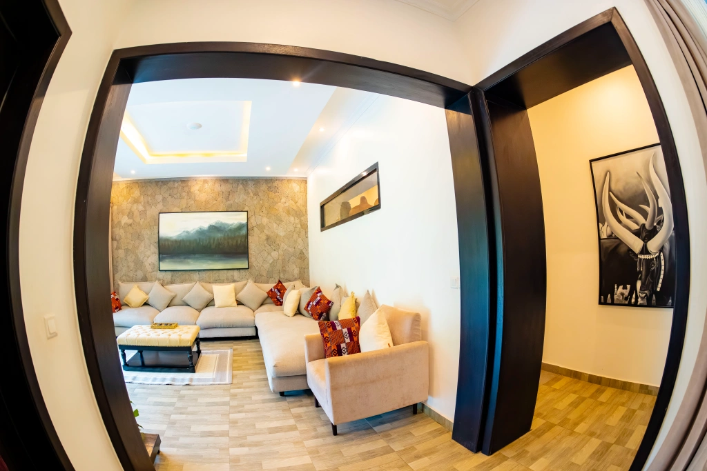 Farmhouse Rwanda - Rubibi Main House Living room 4