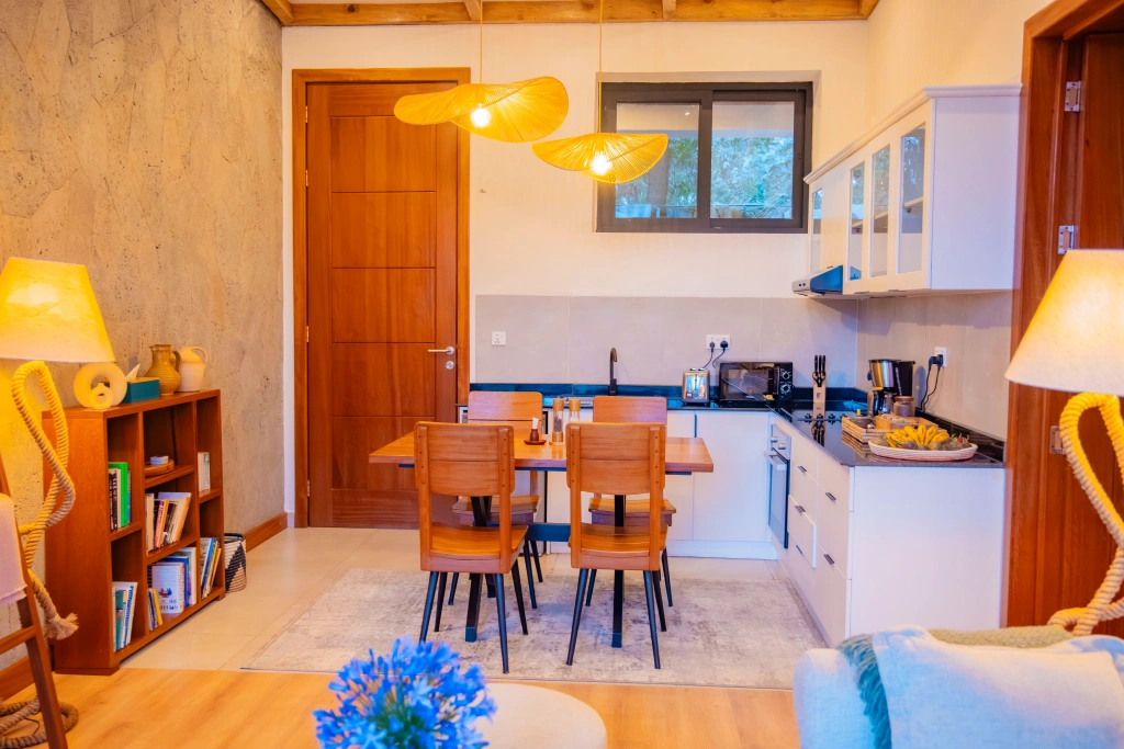 Farmhouse Rwanda - Sabyinyo Cottage Kitchen