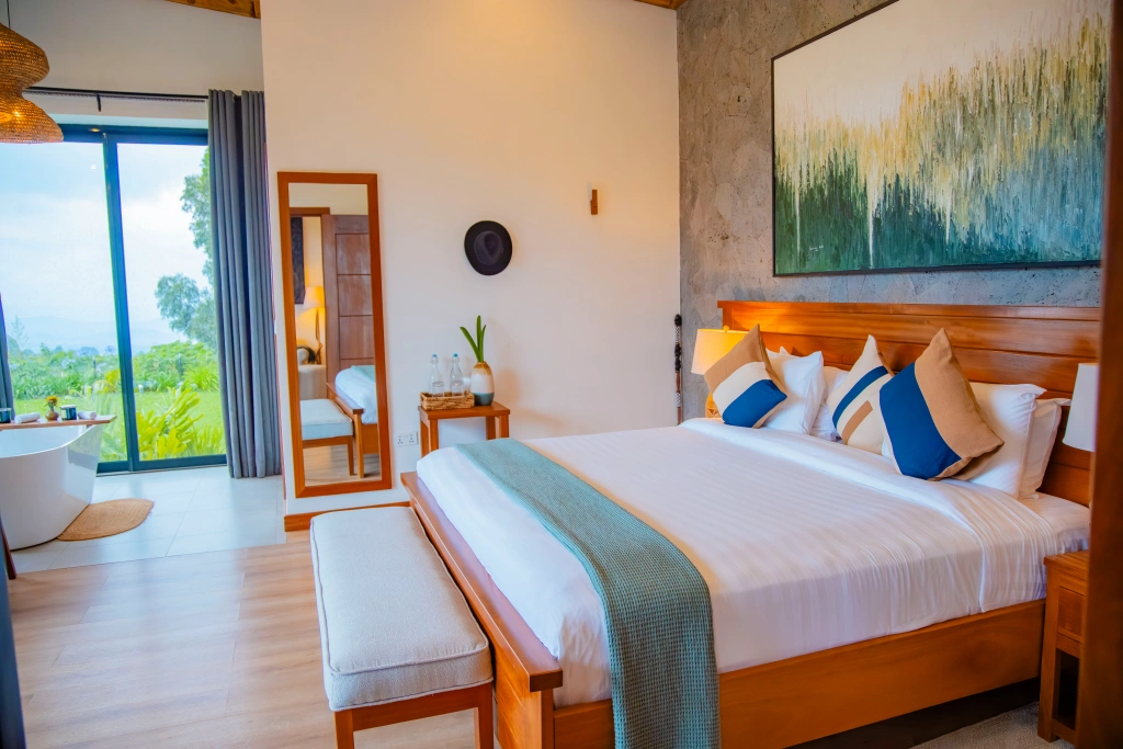 Farmhouse Rwanda - Sabyinyo Cottage Main Room